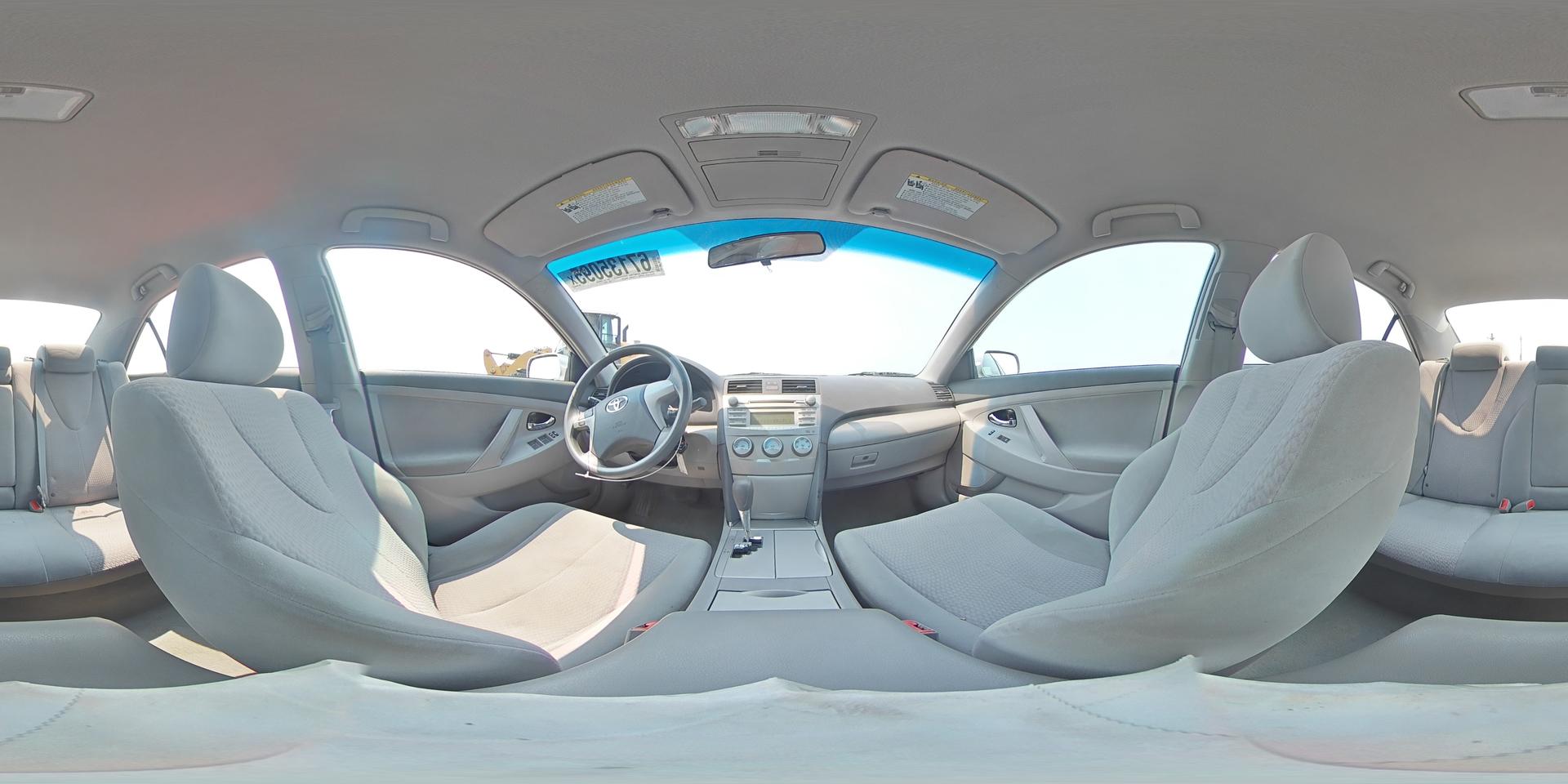 2011 TOYOTA CAMRY