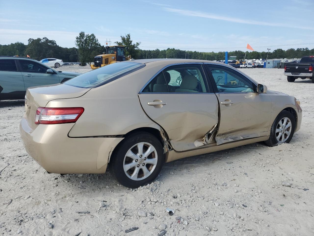 2010 TOYOTA CAMRY