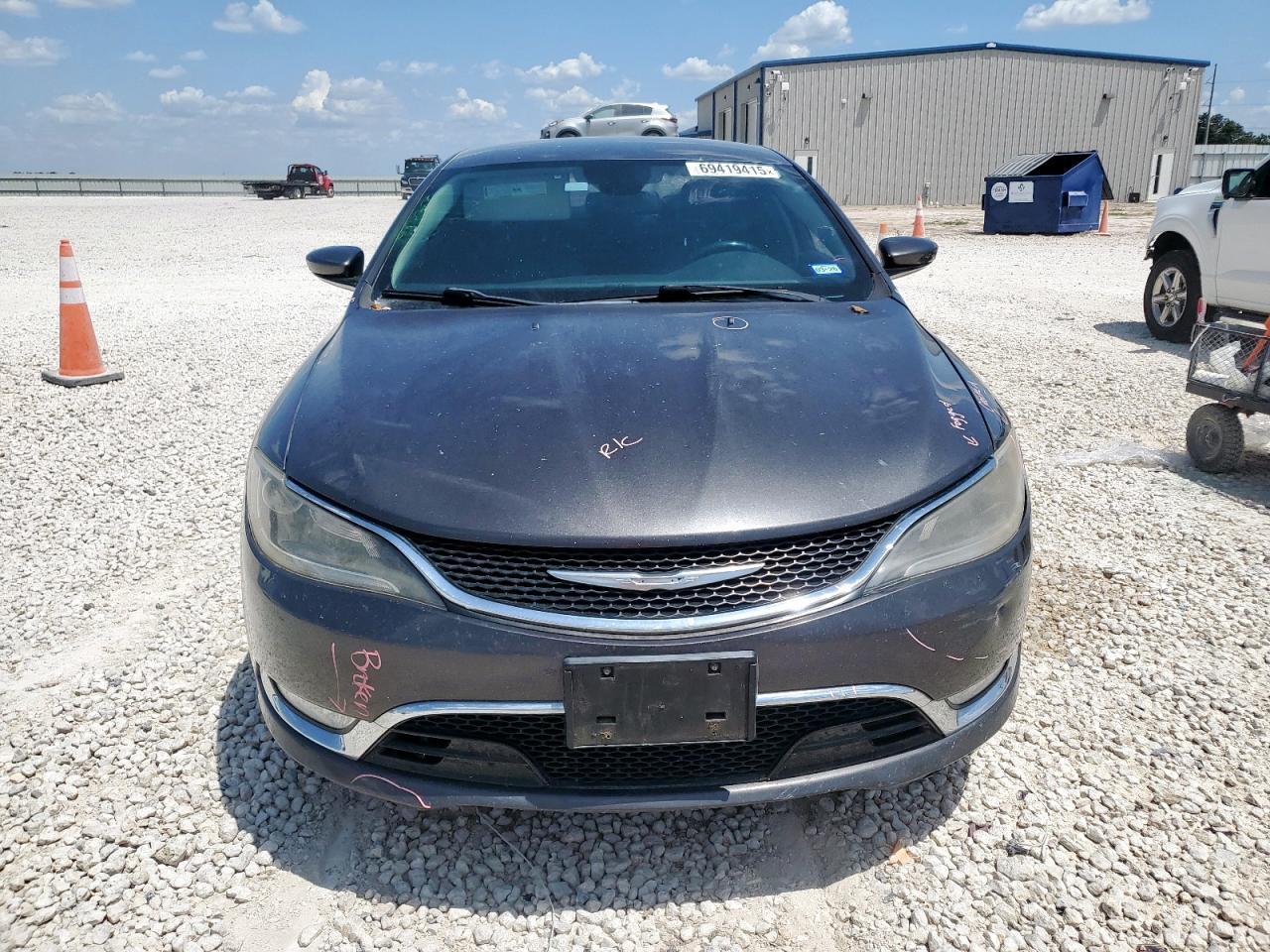 2015 CHRYSLER 200