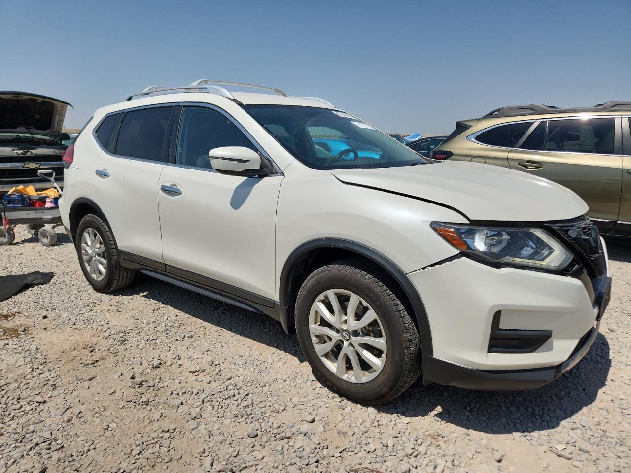 2017 NISSAN ROGUE
