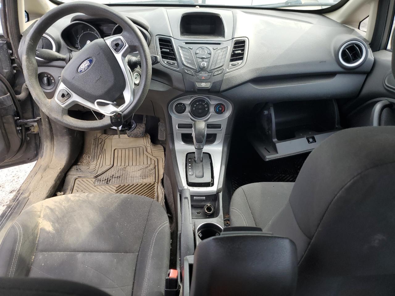 2017 FORD Fiesta