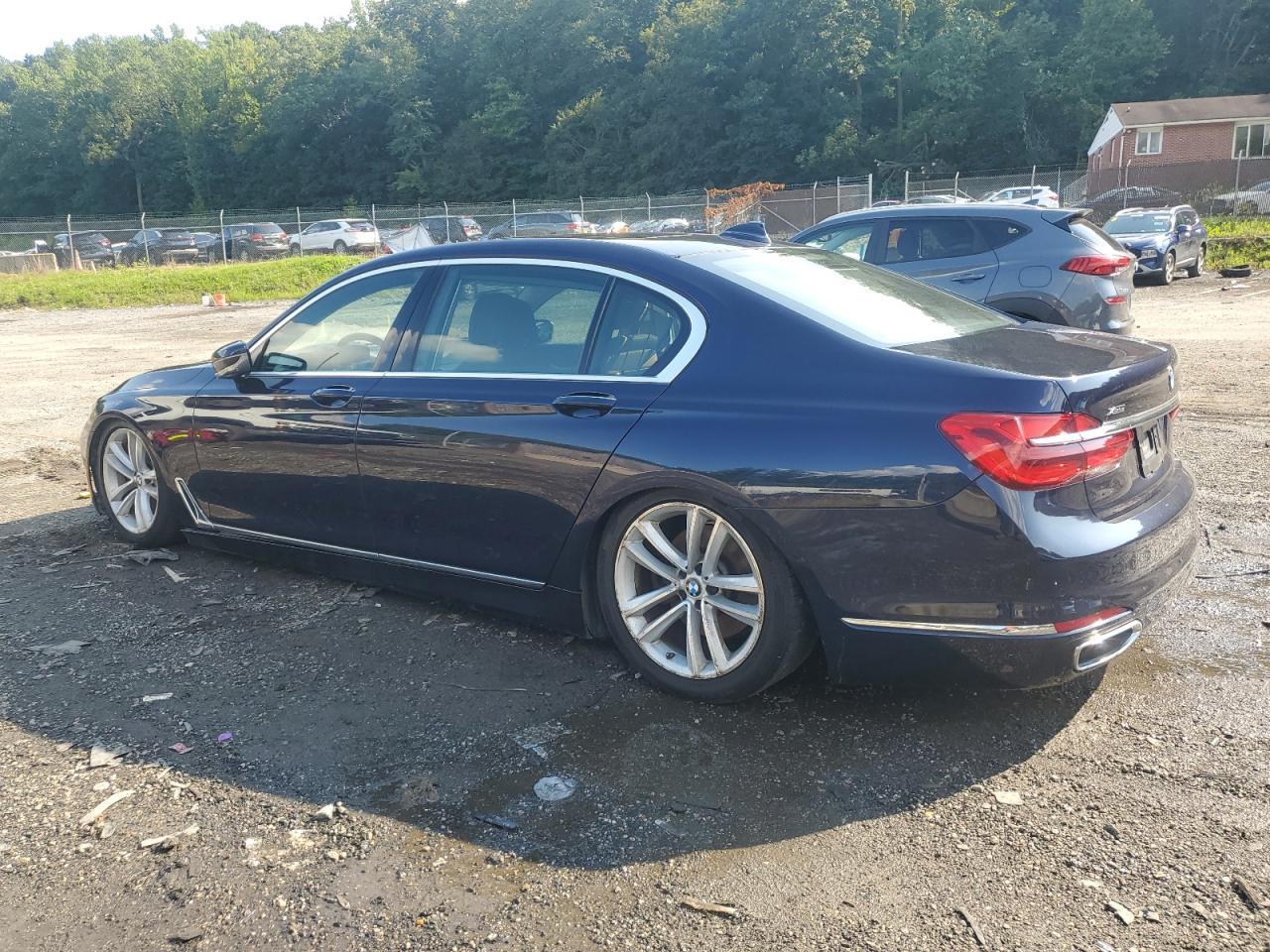2016 BMW 7 series