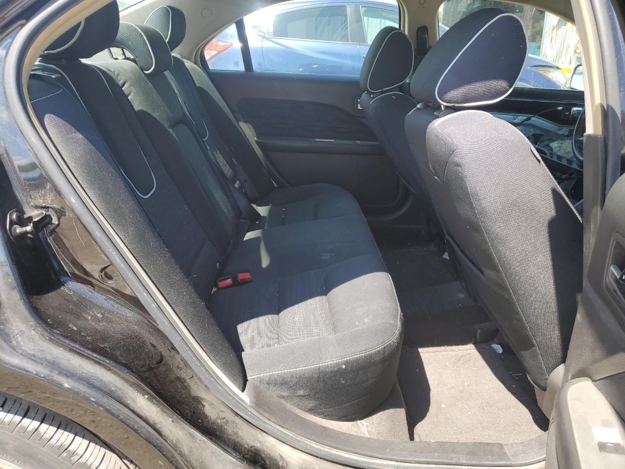 2011 FORD FUSION