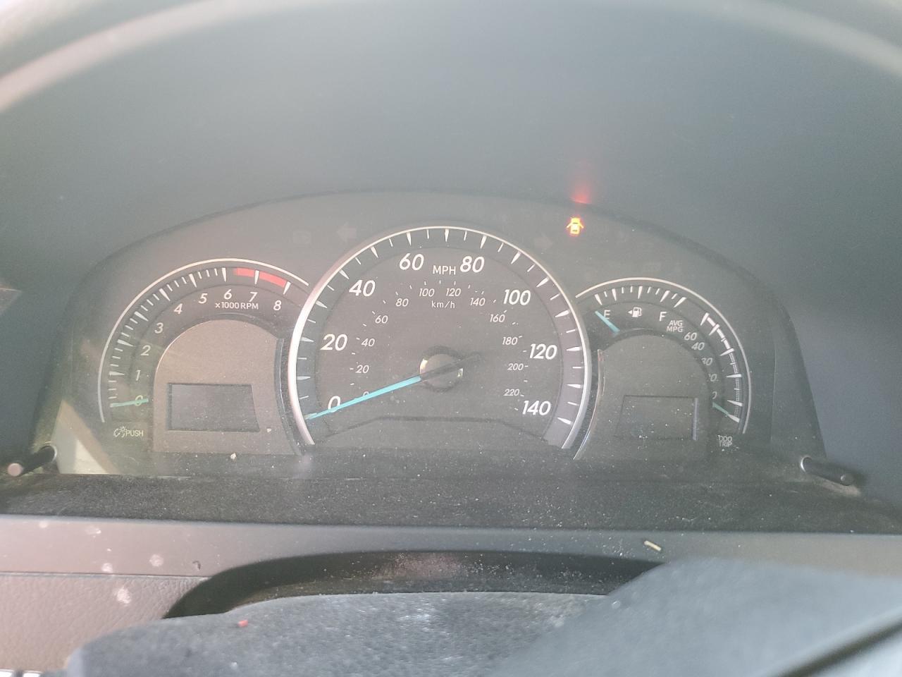 2014 TOYOTA CAMRY