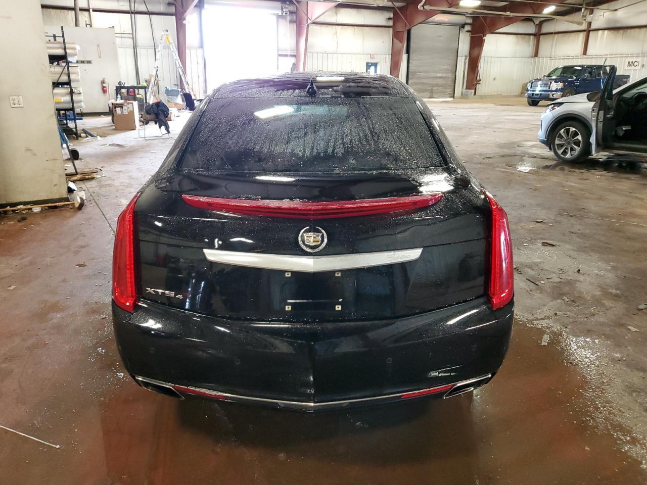 2013 CADILLAC XTS