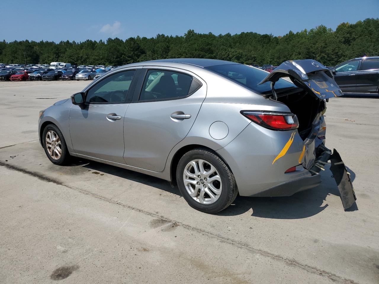 2016 TOYOTA SCION