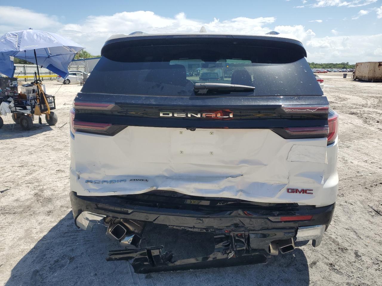 2024 GMC ACADIA