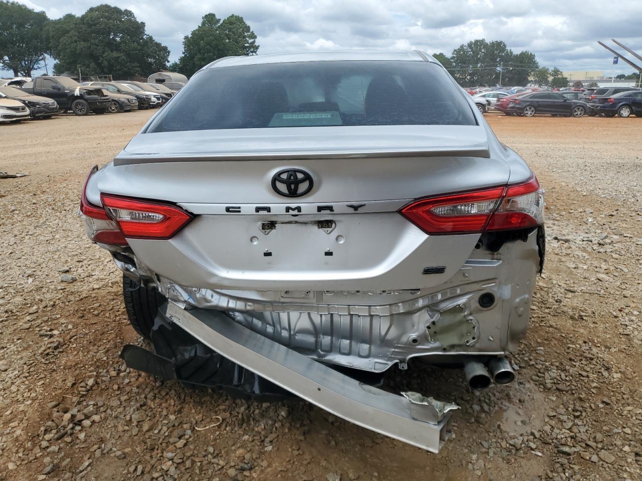 2018 TOYOTA CAMRY