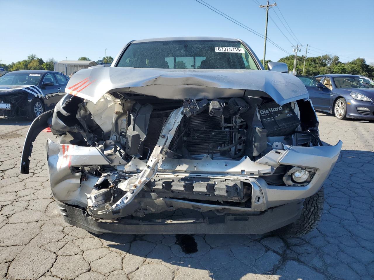 2016 TOYOTA TACOMA