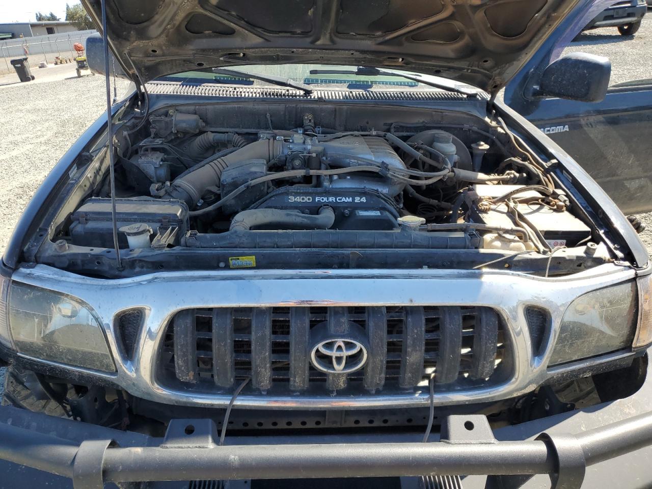 2004 TOYOTA TACOMA