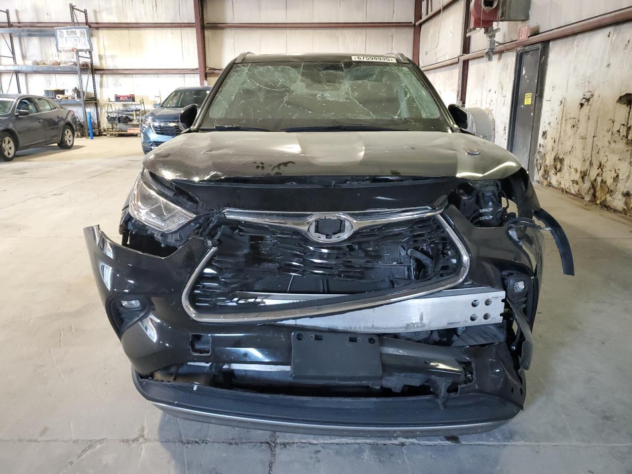 2021 TOYOTA HIGHLANDER