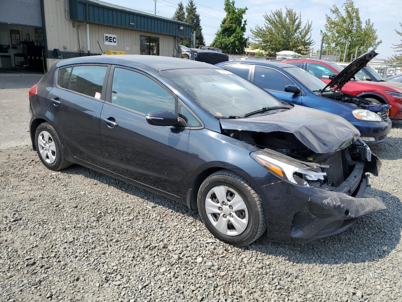 2017 KIA FORTE