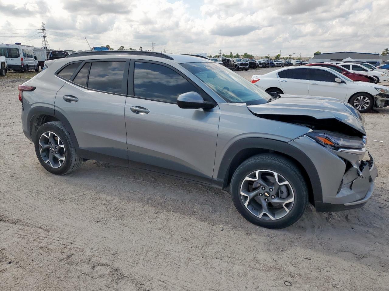 2024 CHEVROLET TRAX