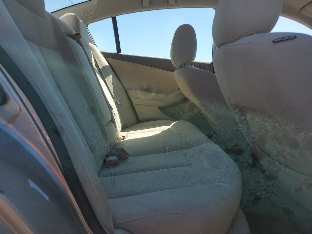2010 NISSAN ALTIMA