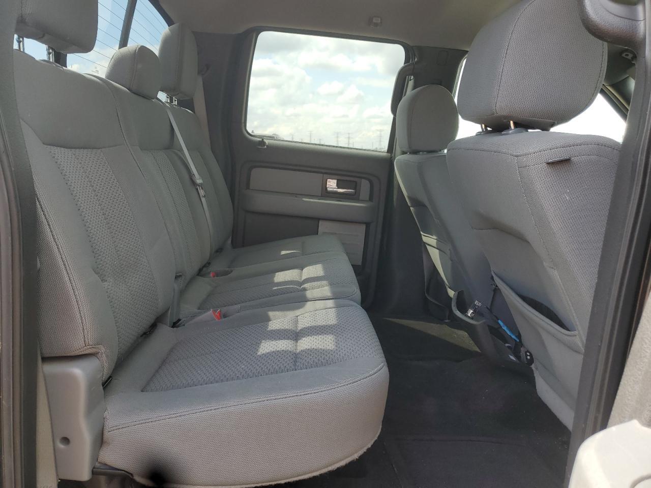 2014 FORD F-150