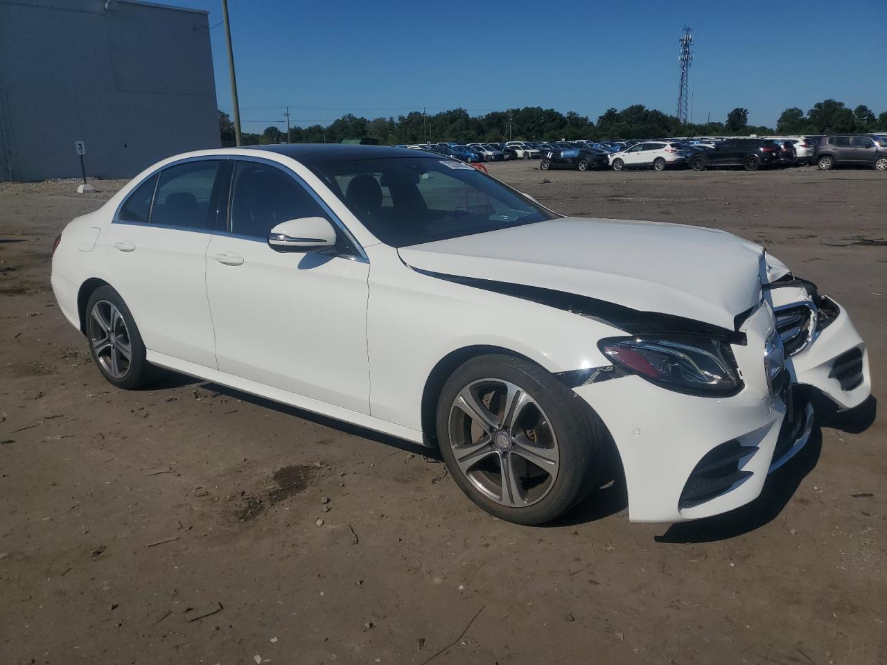 2017 MERCEDES-BENZ E-Class
