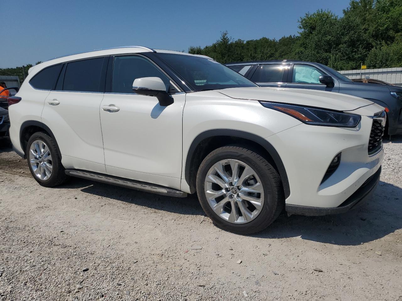 2021 TOYOTA HIGHLANDER