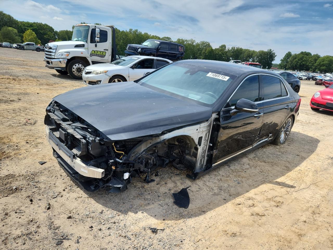 2018 GENESIS G90