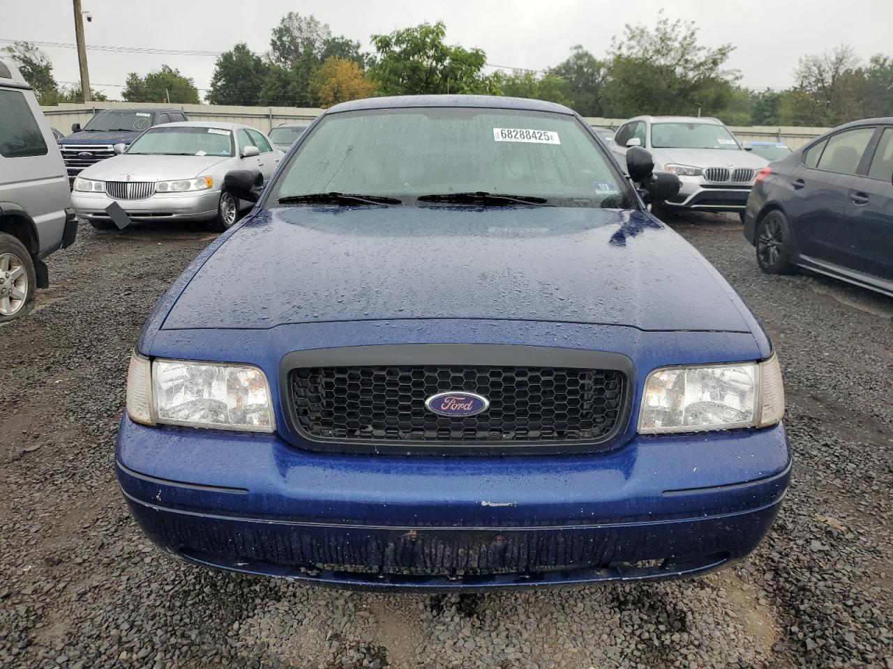 2004 FORD Crown Victoria