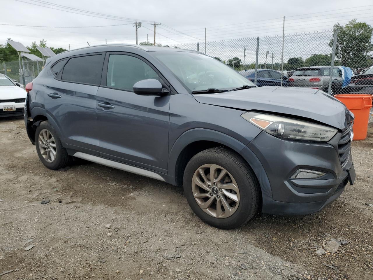 2017 HYUNDAI TUCSON