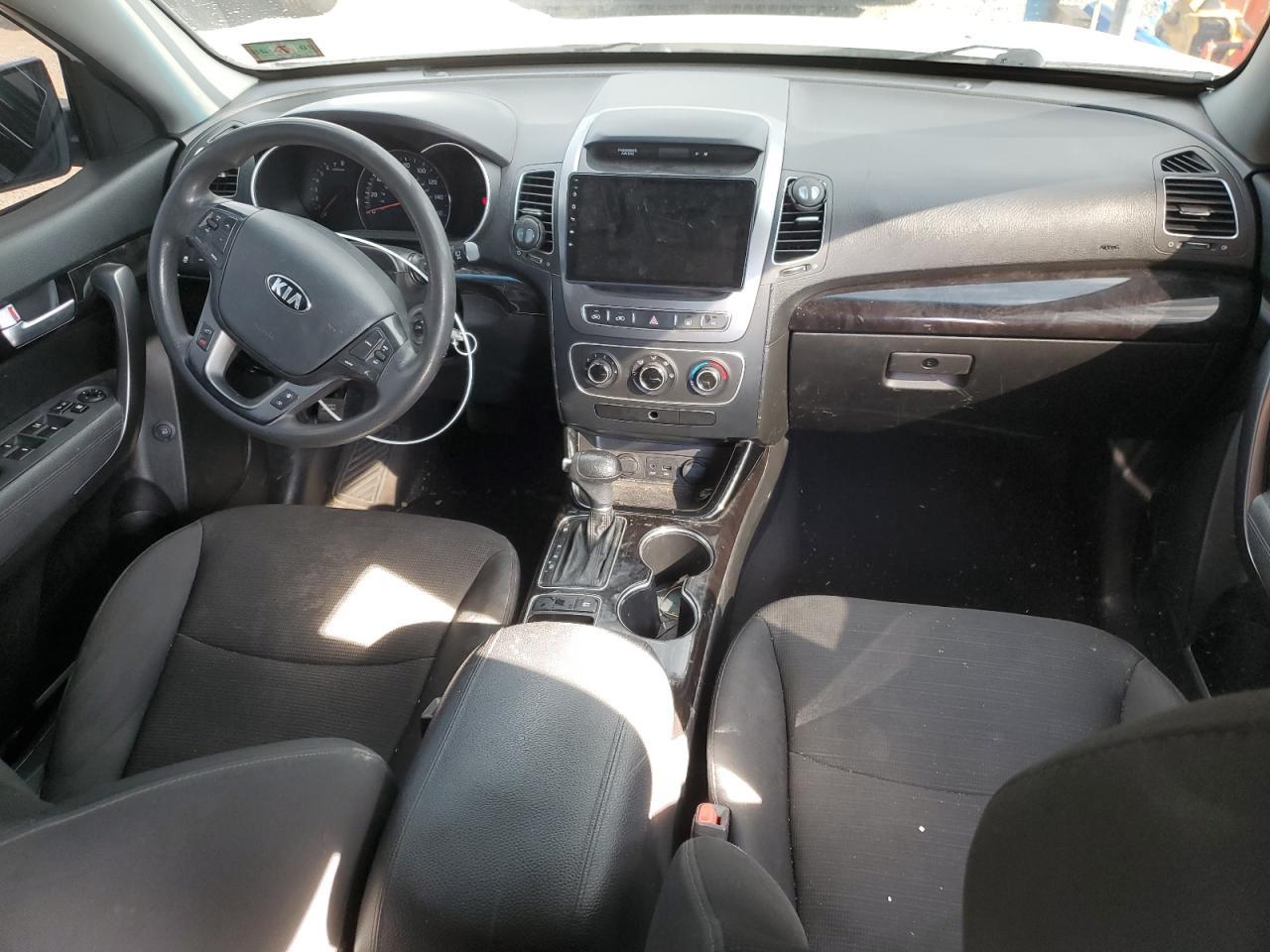 2014 KIA SORENTO