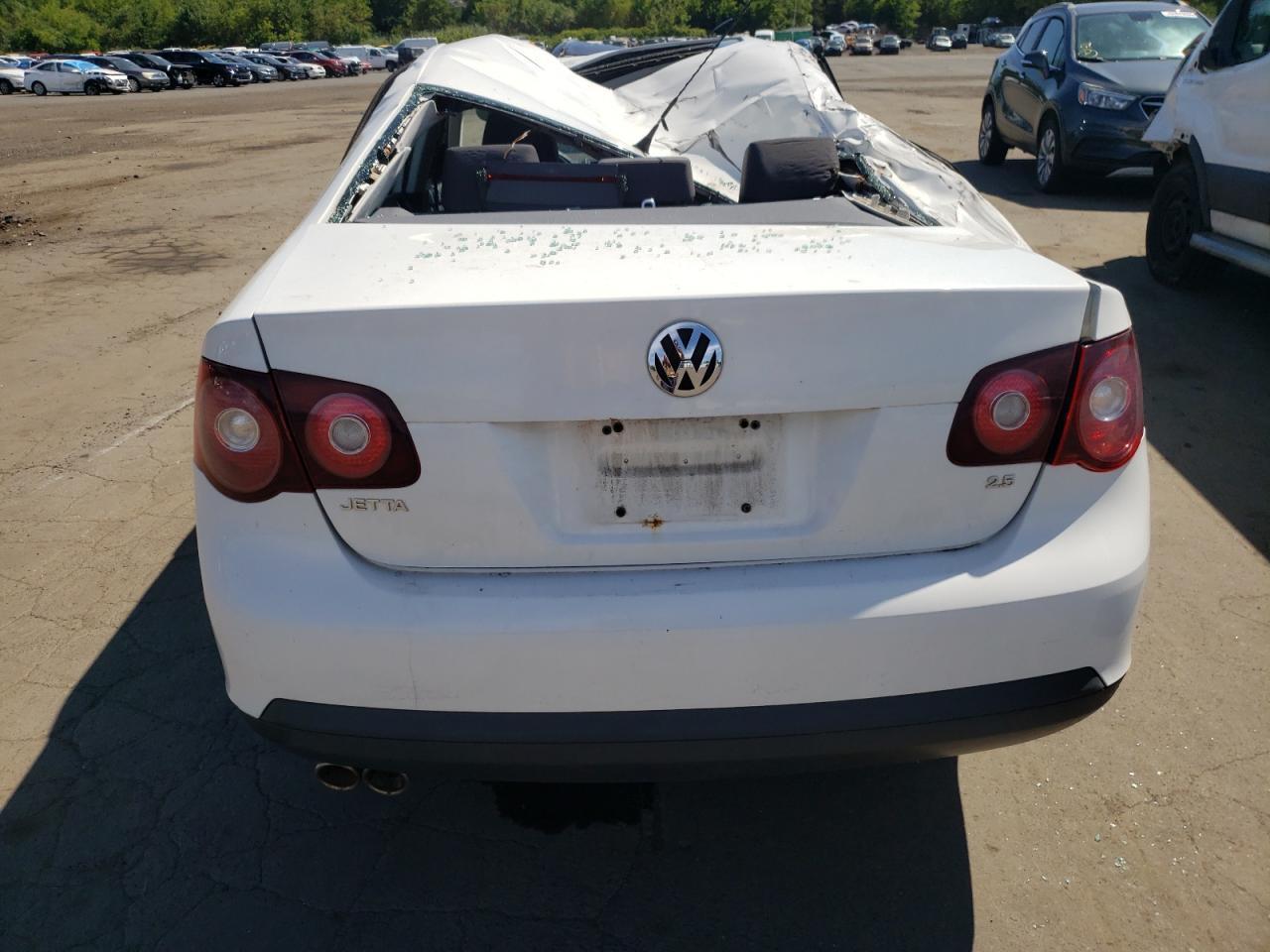 2009 VOLKSWAGEN JETTA