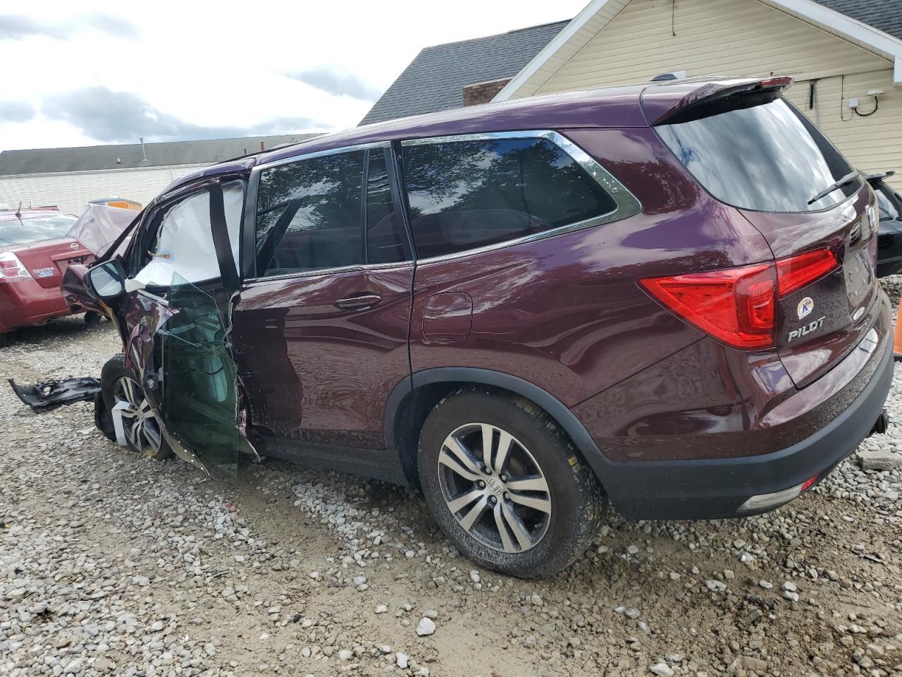 2017 HONDA PILOT