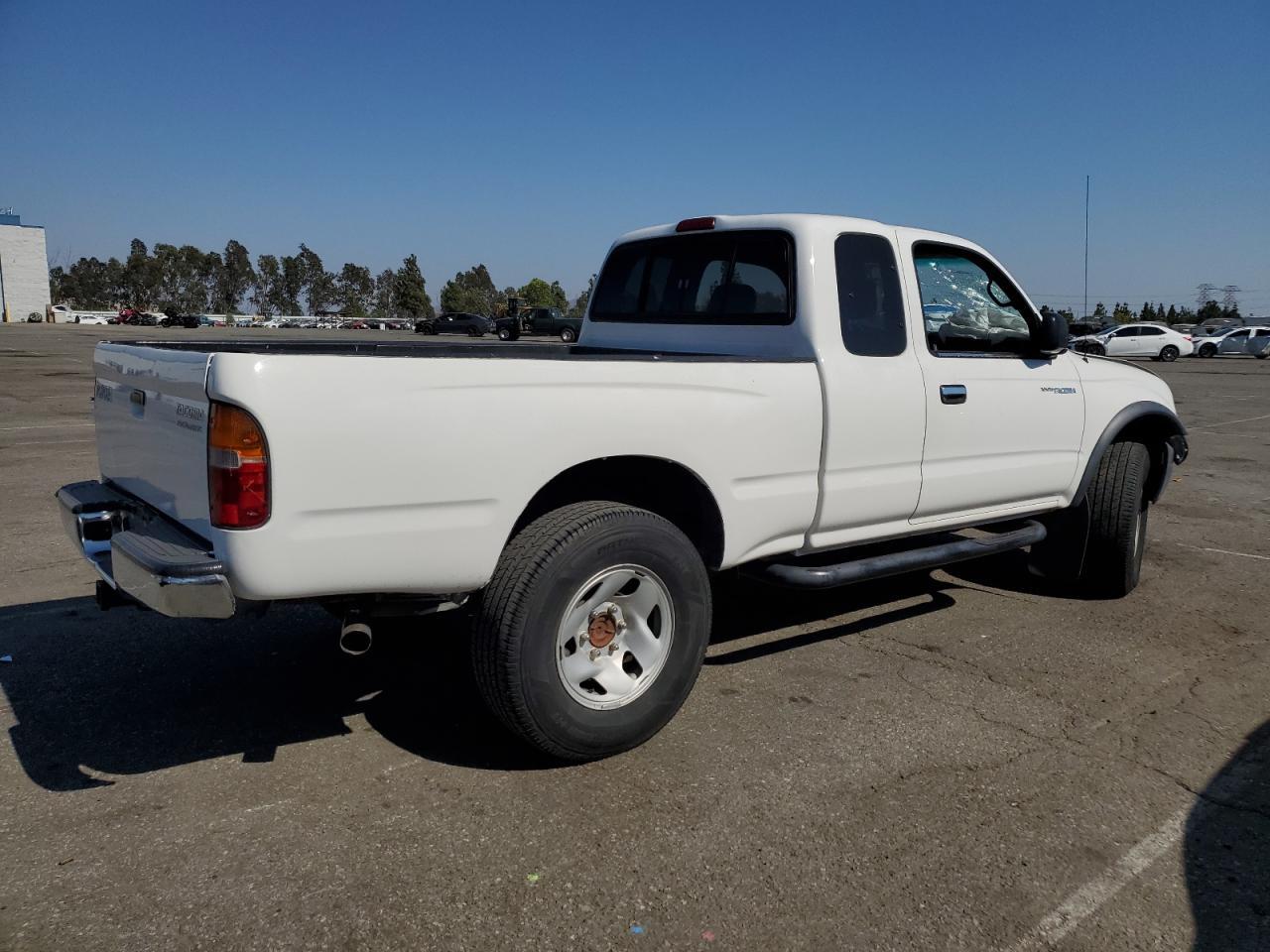 2000 TOYOTA TACOMA