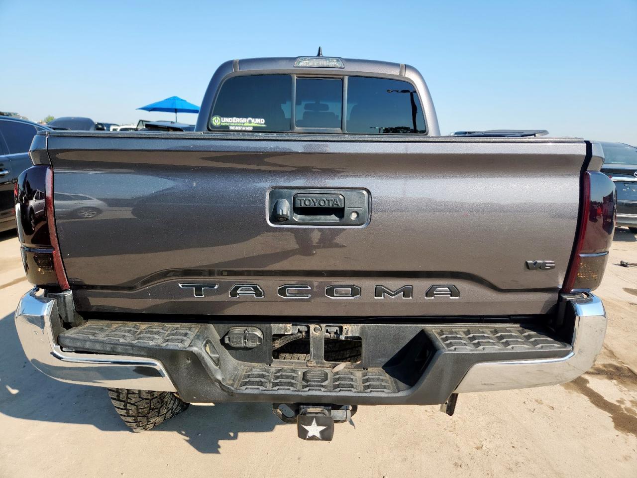 2016 TOYOTA TACOMA