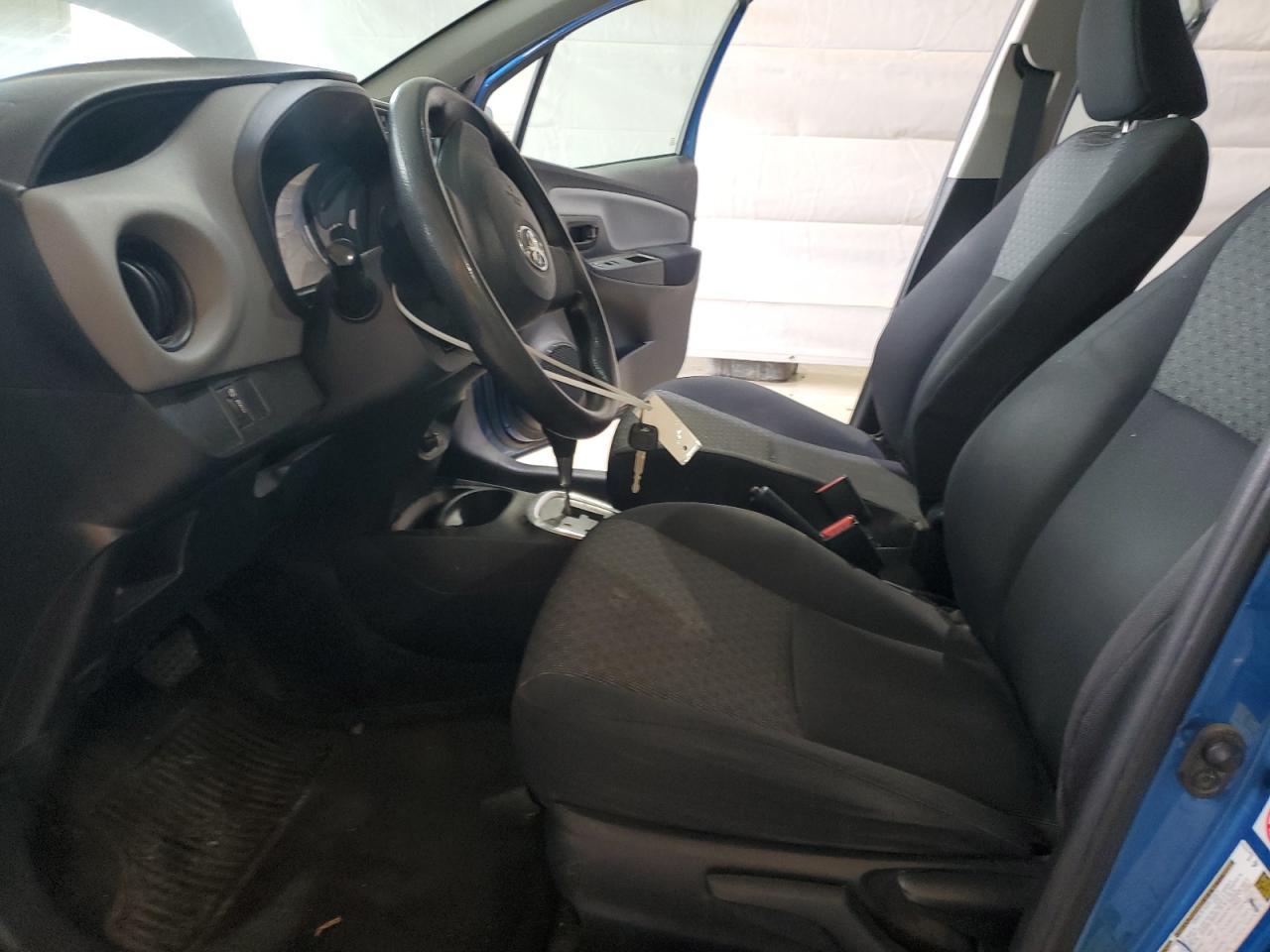 2015 TOYOTA YARIS