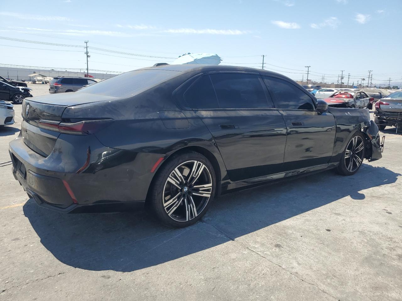 2024 BMW i7