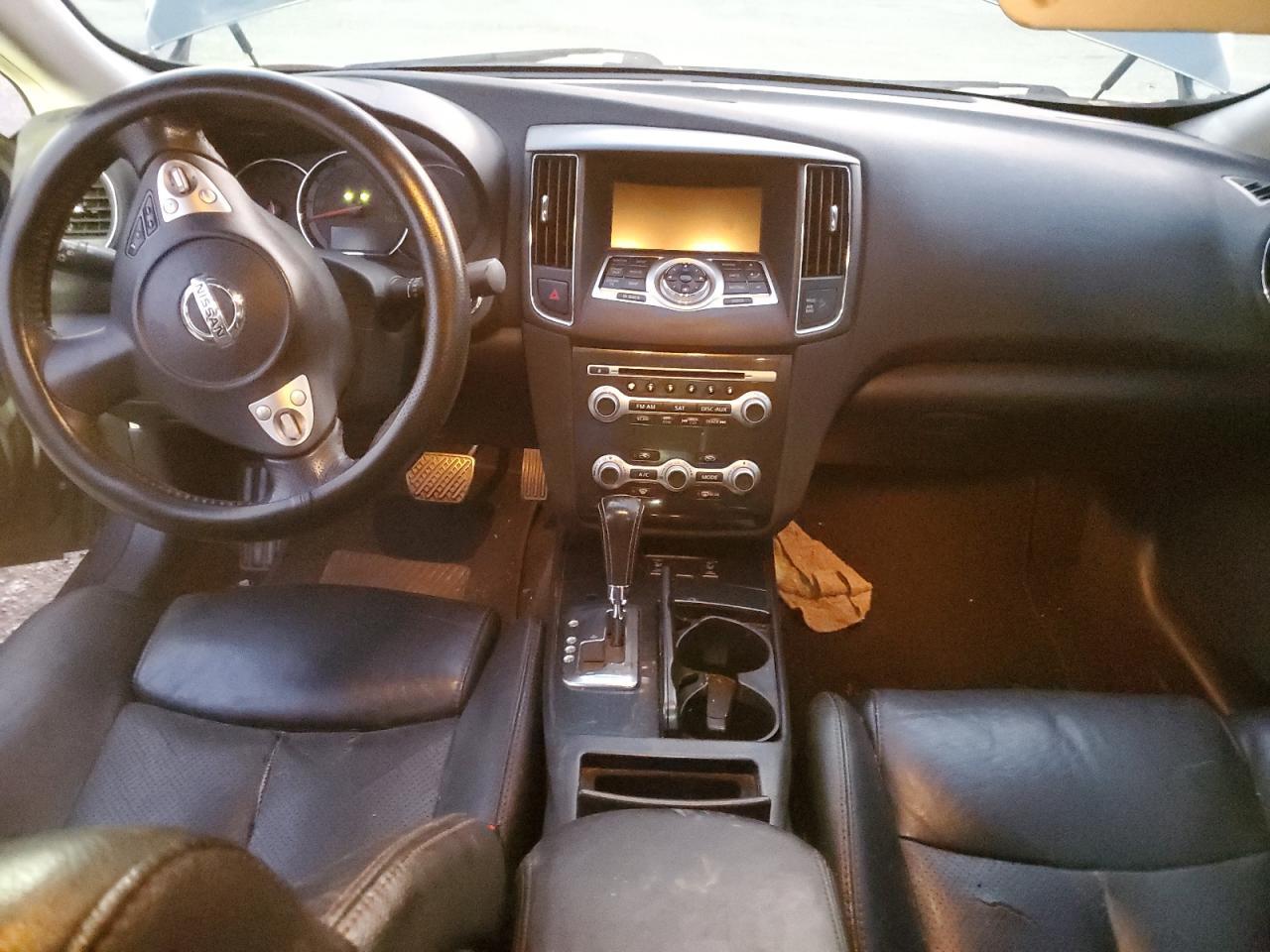 2012 NISSAN Maxima