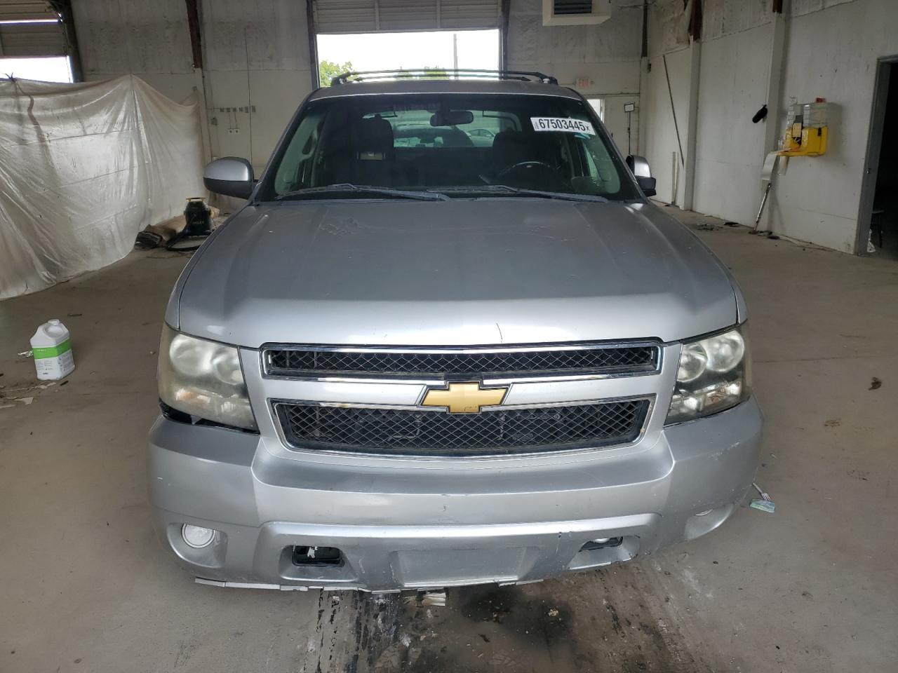 2011 CHEVROLET Avalanche