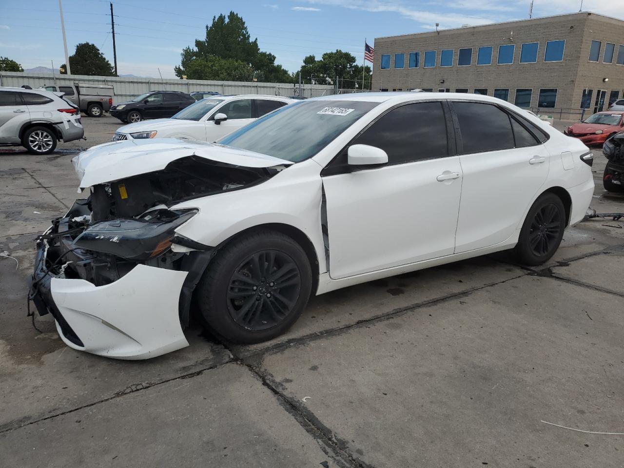 2015 TOYOTA CAMRY