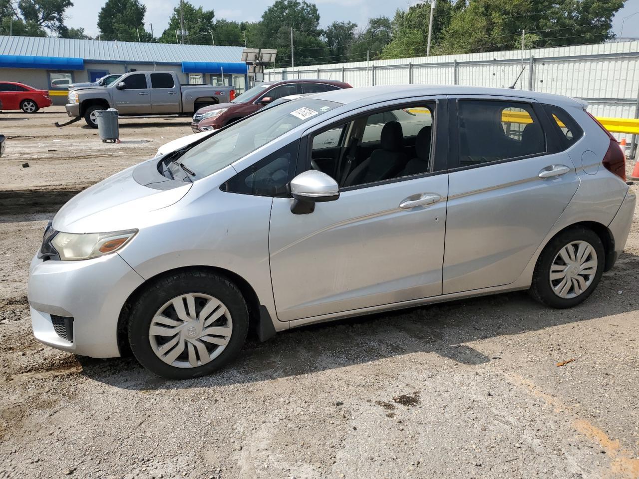 2016 HONDA FIT