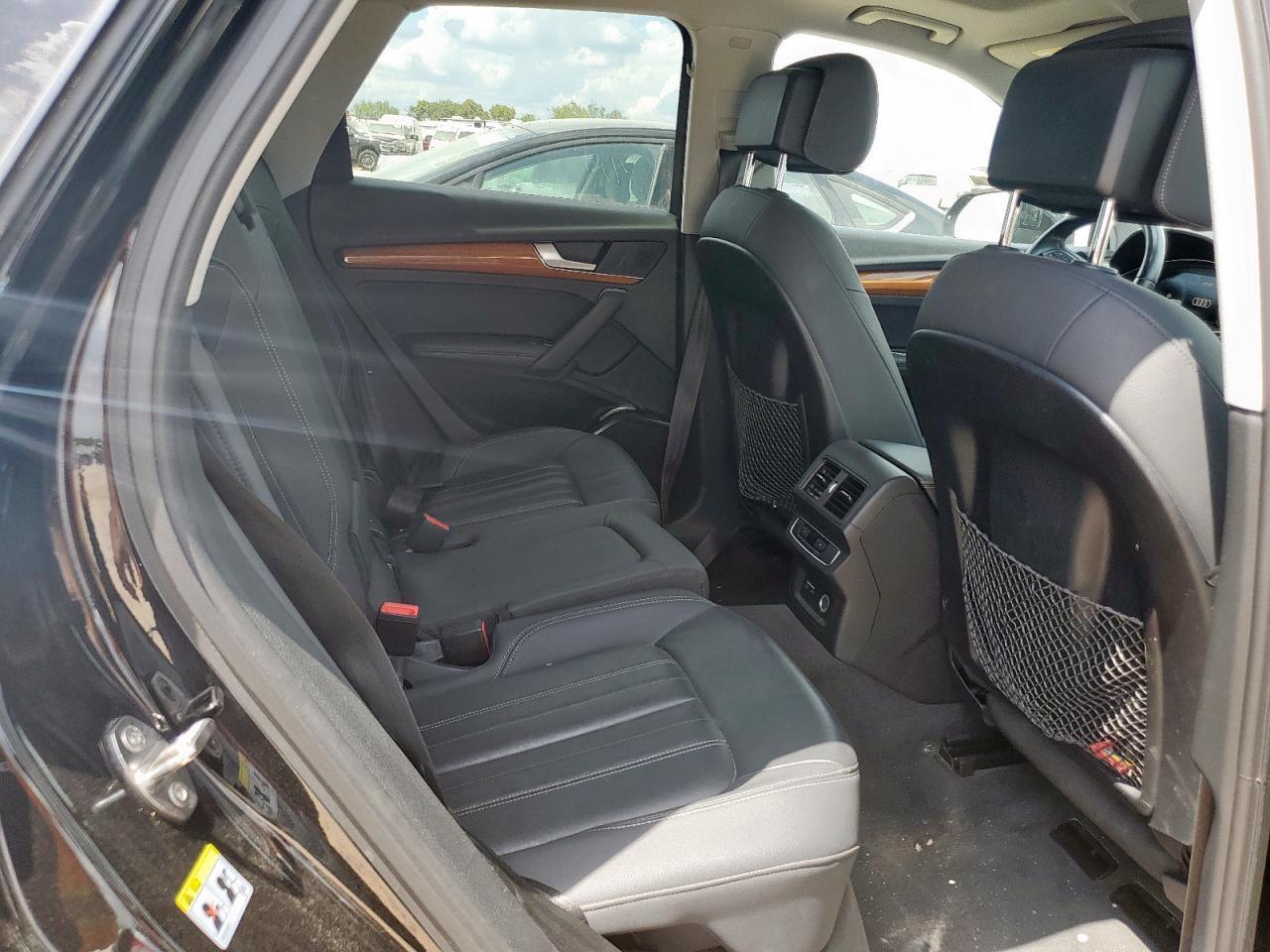 2021 AUDI Q5