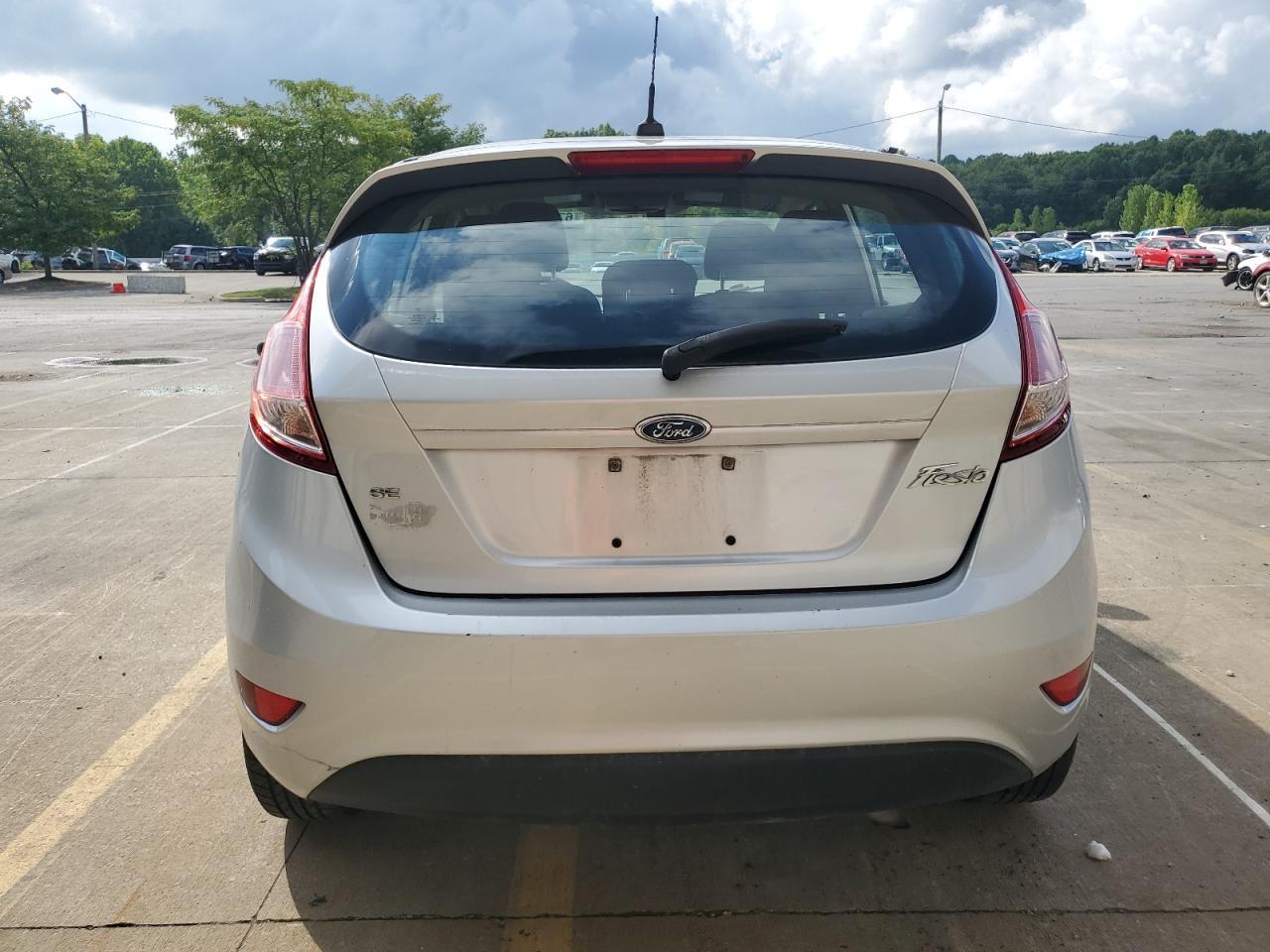 2015 FORD Fiesta