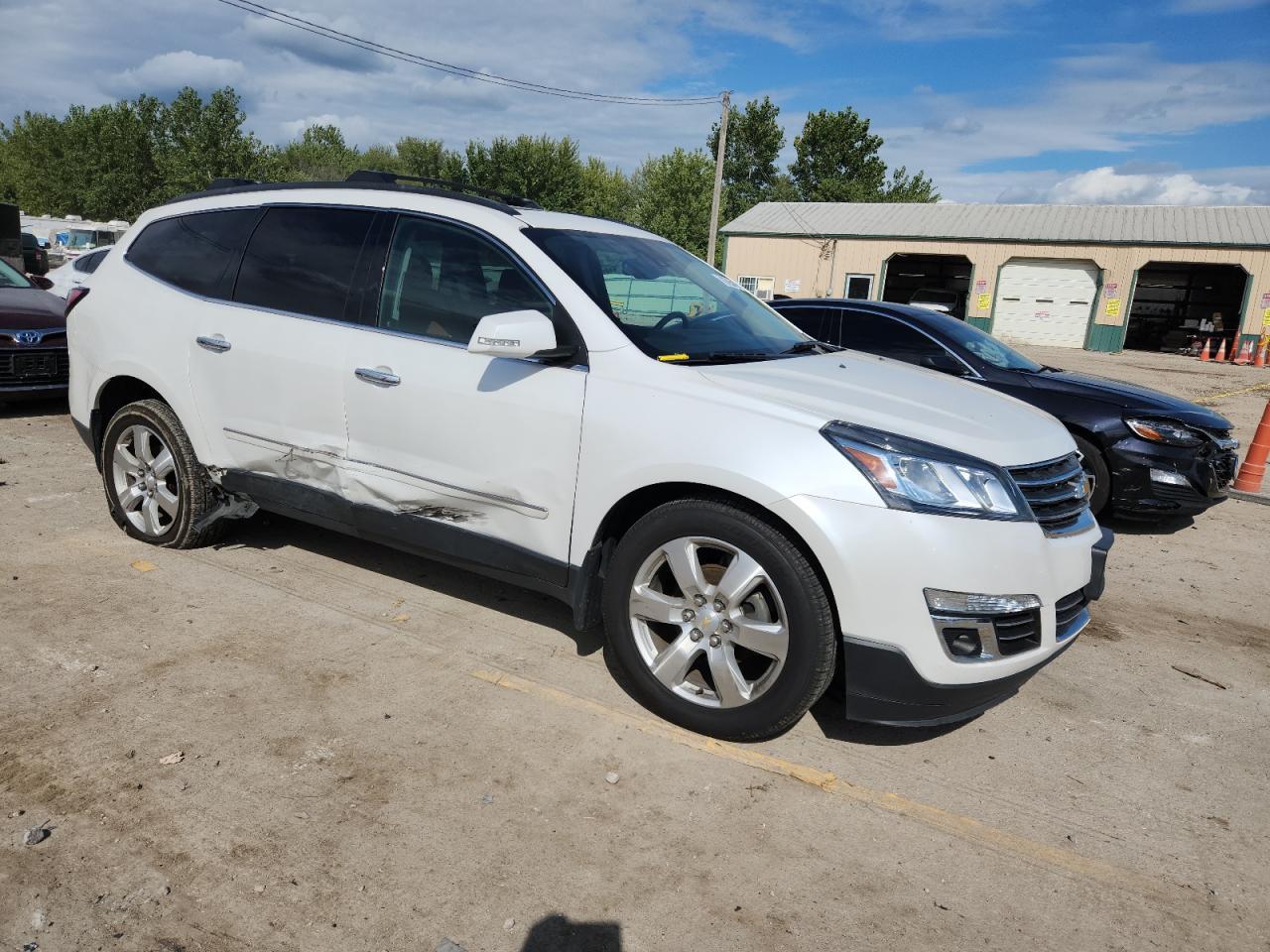 2017 CHEVROLET TRAVERSE