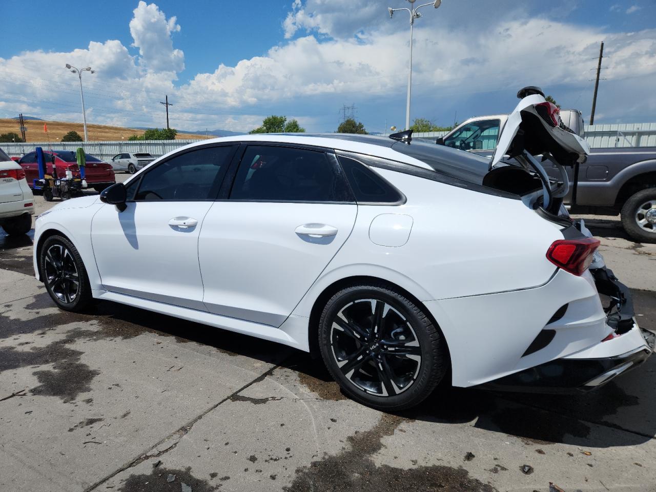 2024 KIA K5