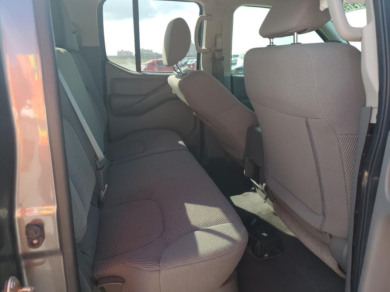2021 NISSAN Frontier