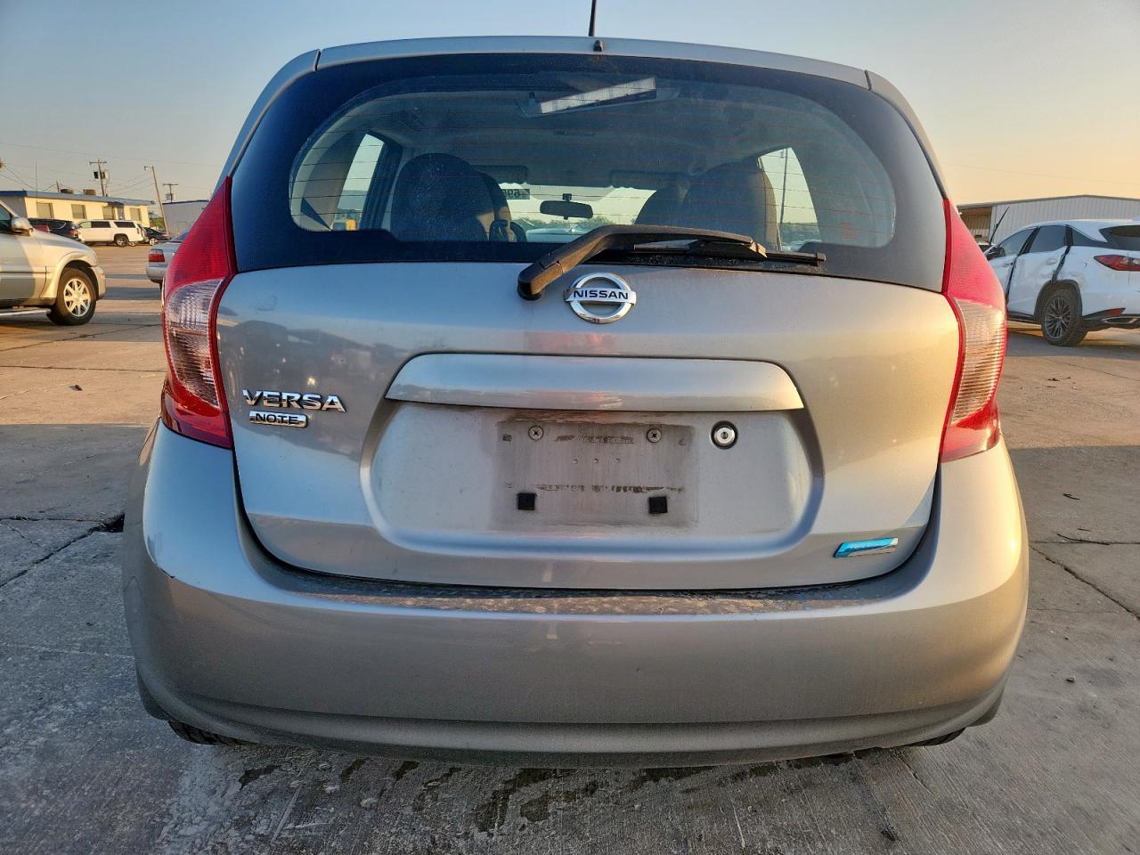 2015 NISSAN Versa Note