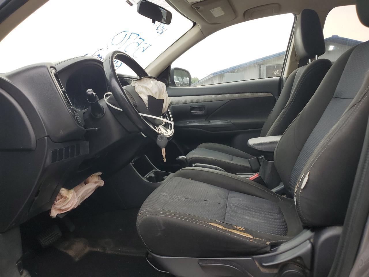 2016 MITSUBISHI outlander