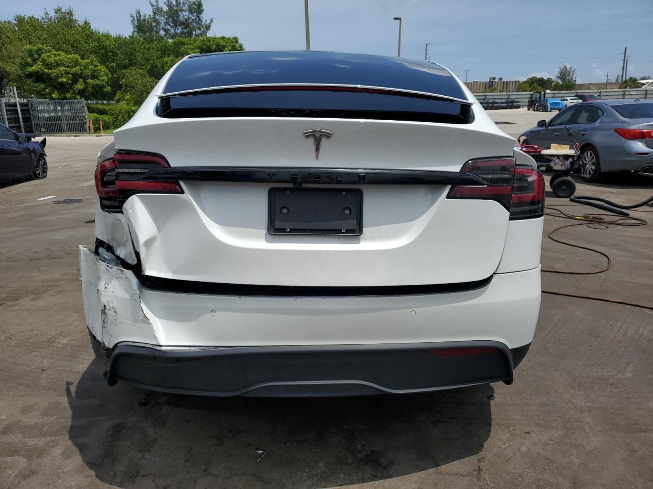 2023 TESLA MODEL X