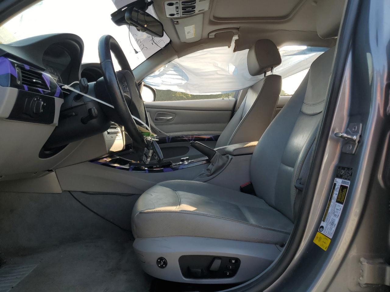 2011 BMW 3 SERIES
