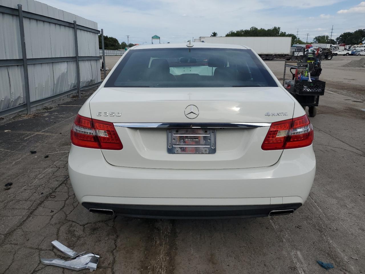2010 MERCEDES-BENZ E-Class