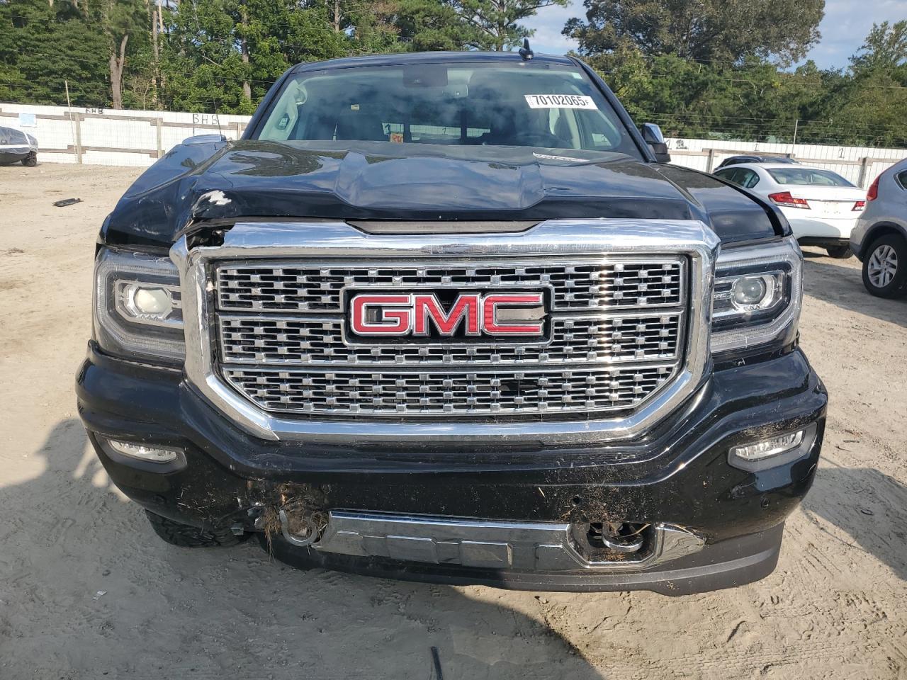 2017 GMC Sierra