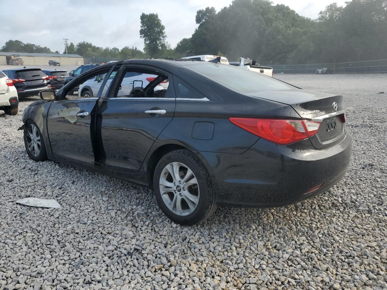 2011 HYUNDAI SONATA
