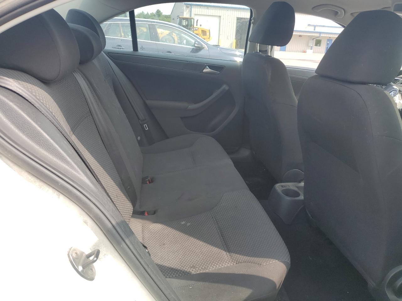 2012 VOLKSWAGEN JETTA