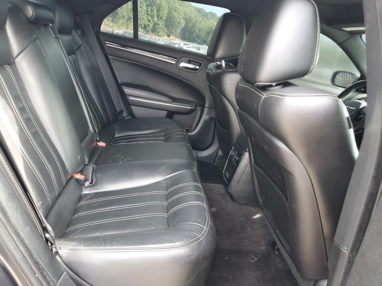 2018 CHRYSLER 300