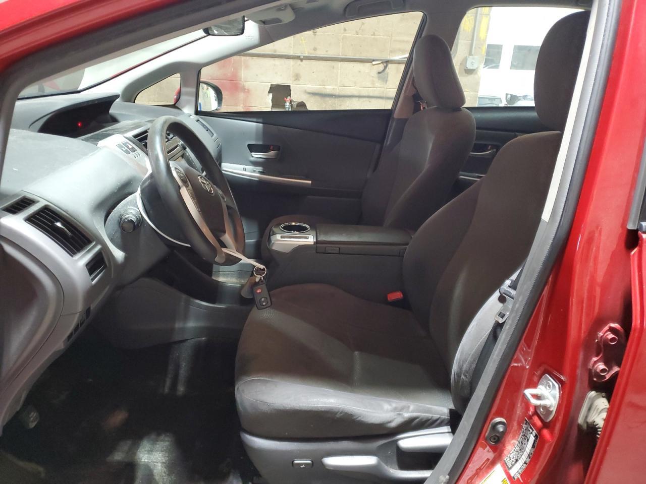 2013 TOYOTA PRIUS V